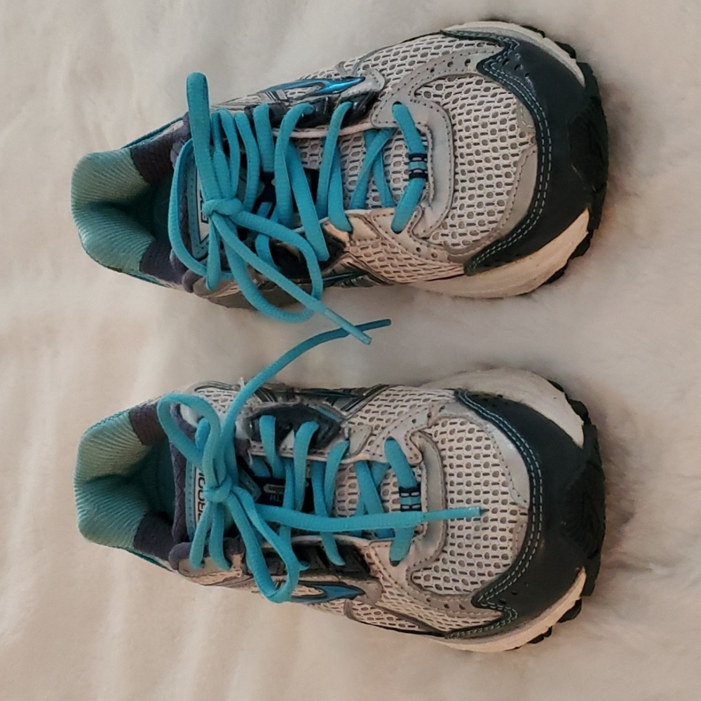 Brooks Running Shoes Sz 6 Euro 36.5 - Picture 3 of 12
